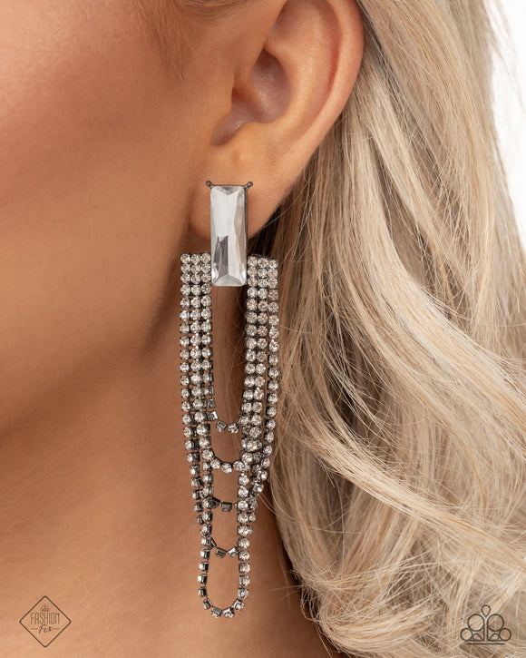 Resounding Radiance • Black