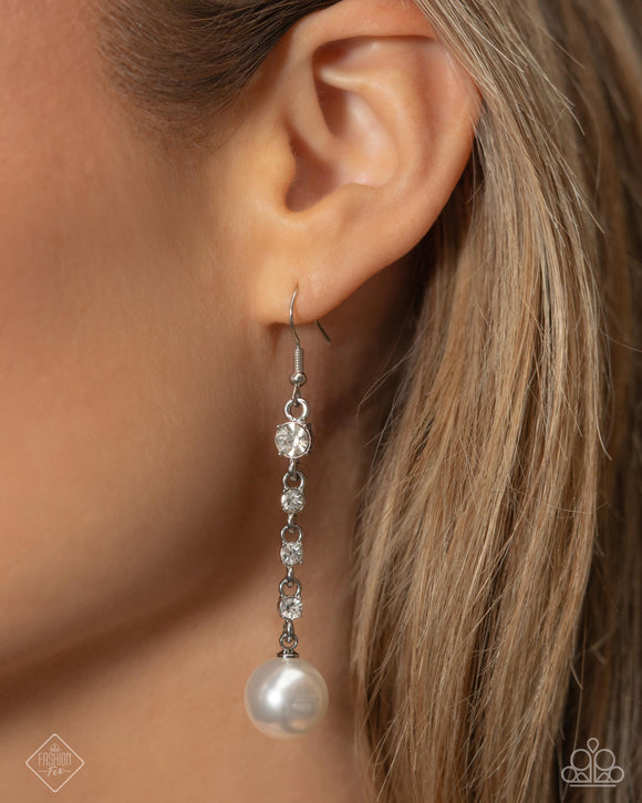 Genial Glam • White